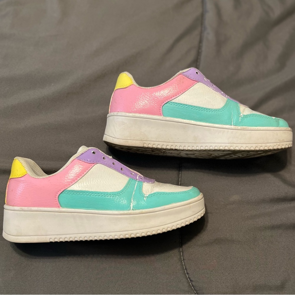 custom painted, platformed shoes